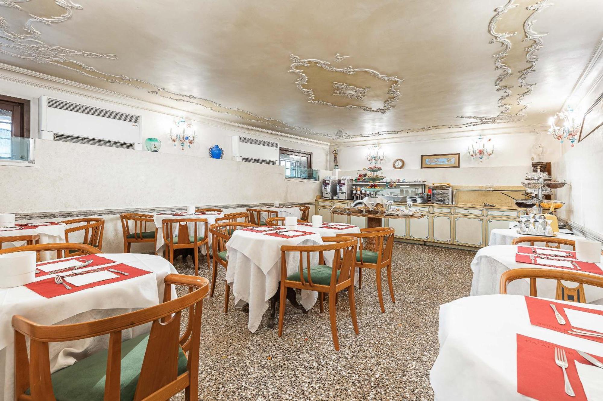 Hotel San Moise Venesia Bagian luar foto