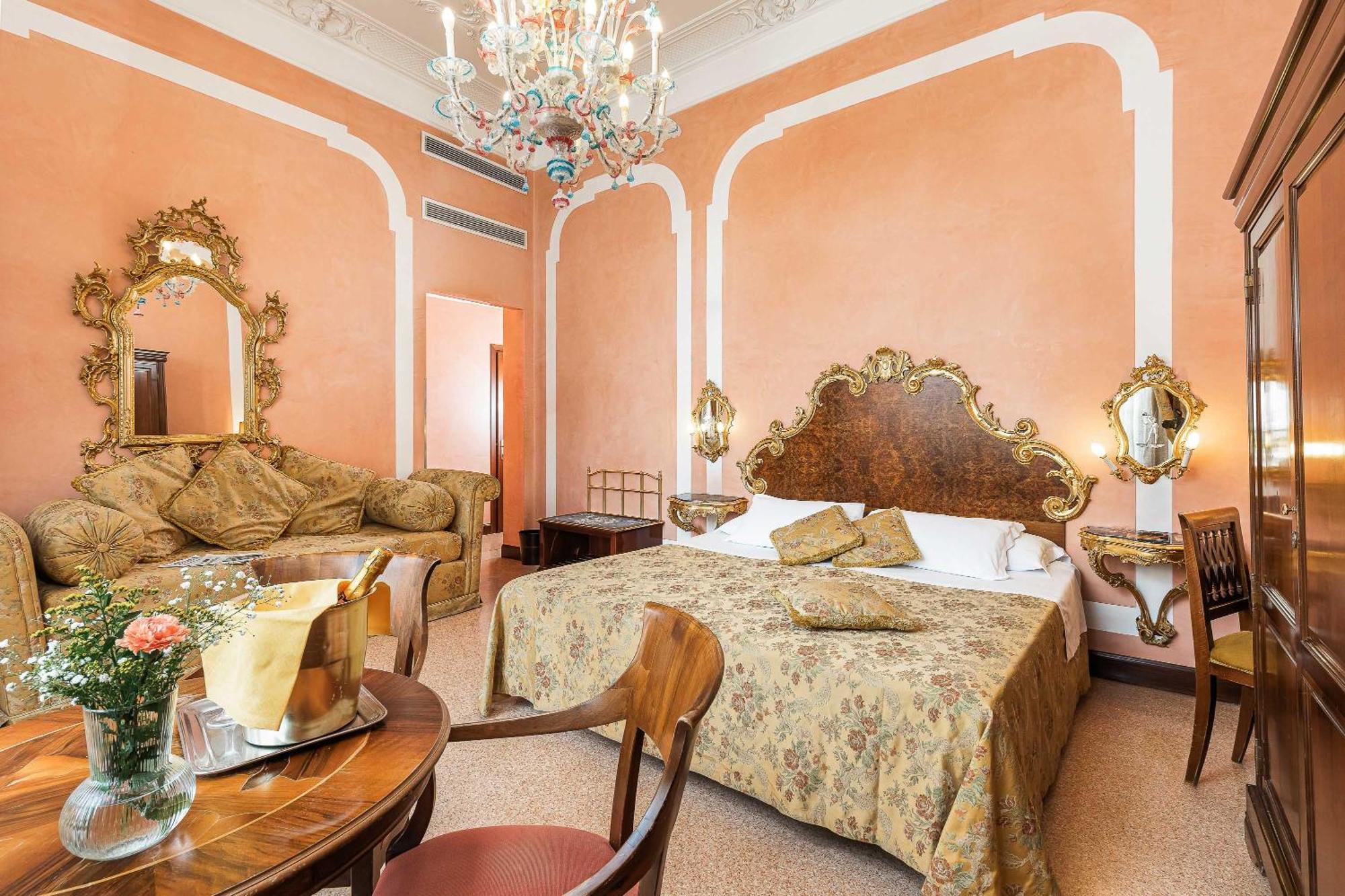 Hotel San Moise Venesia Bagian luar foto