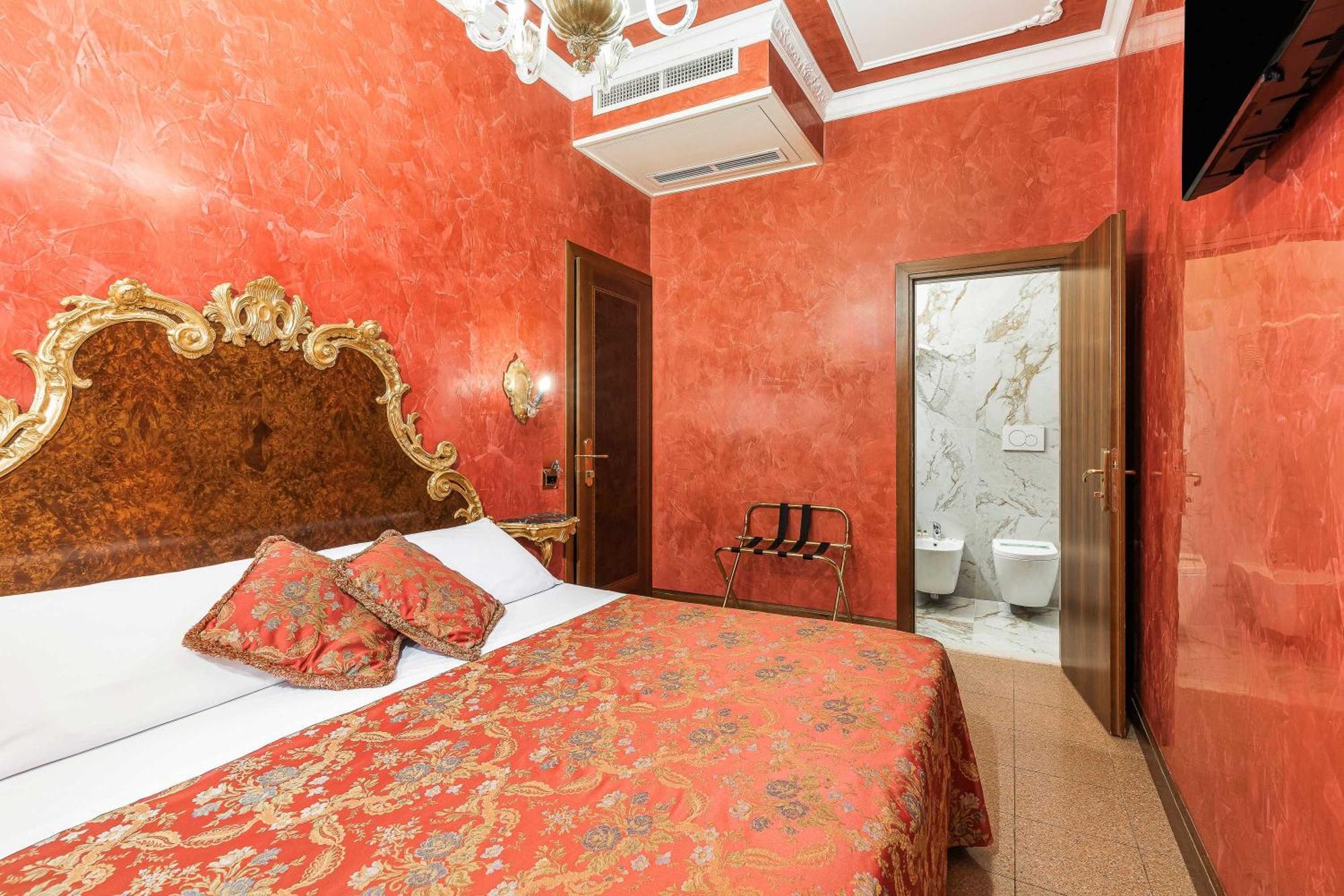 Hotel San Moise Venesia Bagian luar foto