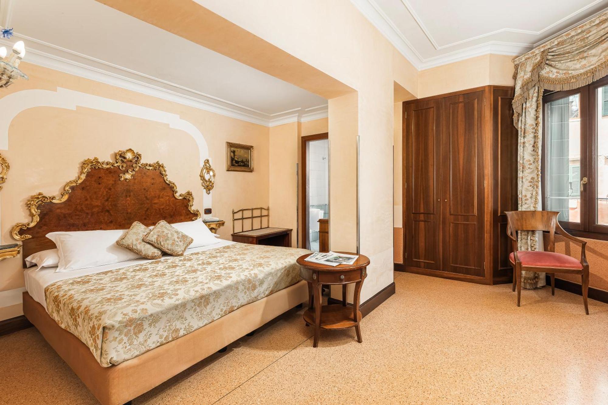 Hotel San Moise Venesia Bagian luar foto