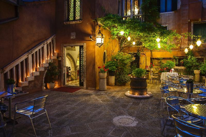 Hotel San Moise Venesia Bagian luar foto