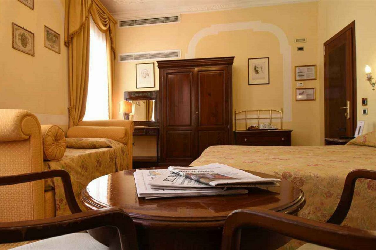 Hotel San Moise Venesia Bagian luar foto